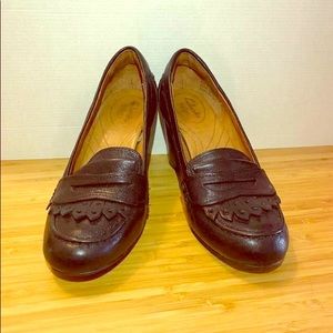 Clarks Indigo penny loafer heels
